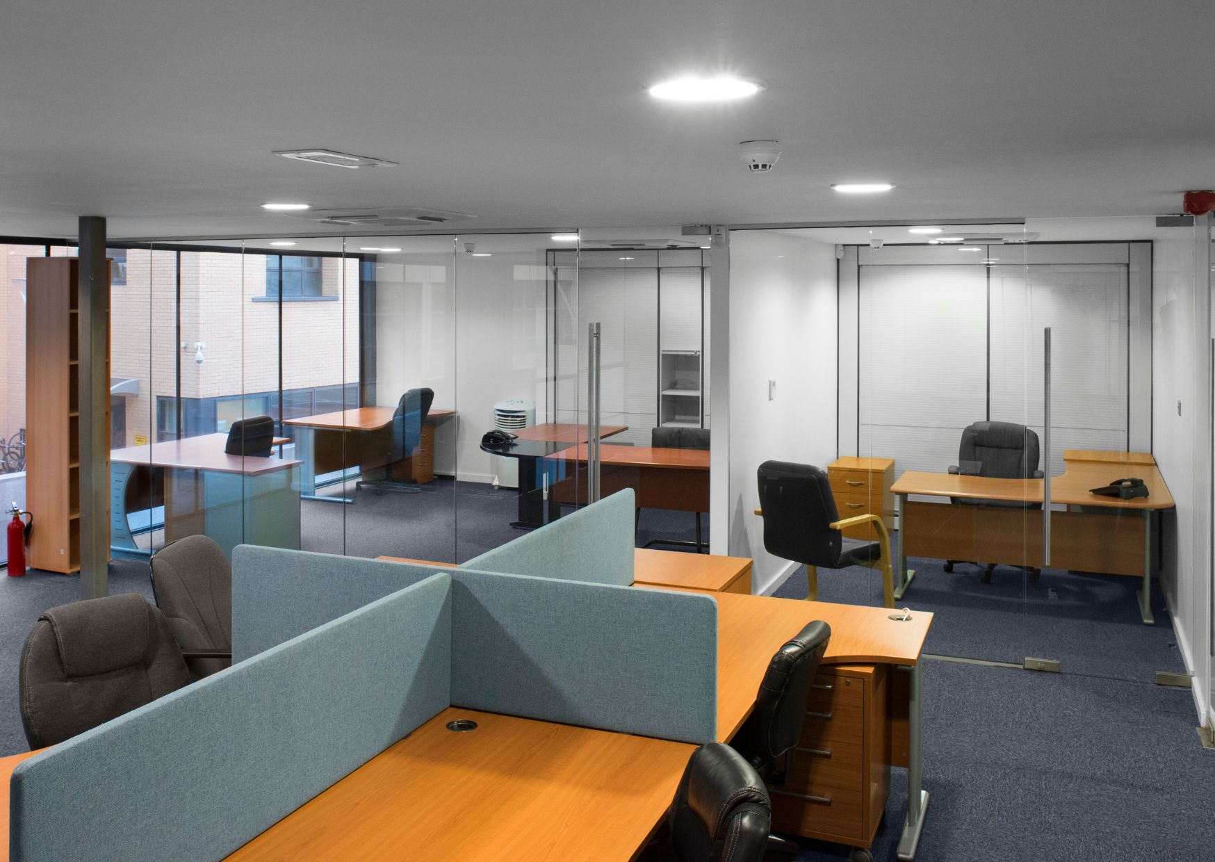 Sewa Kantor Bulanan